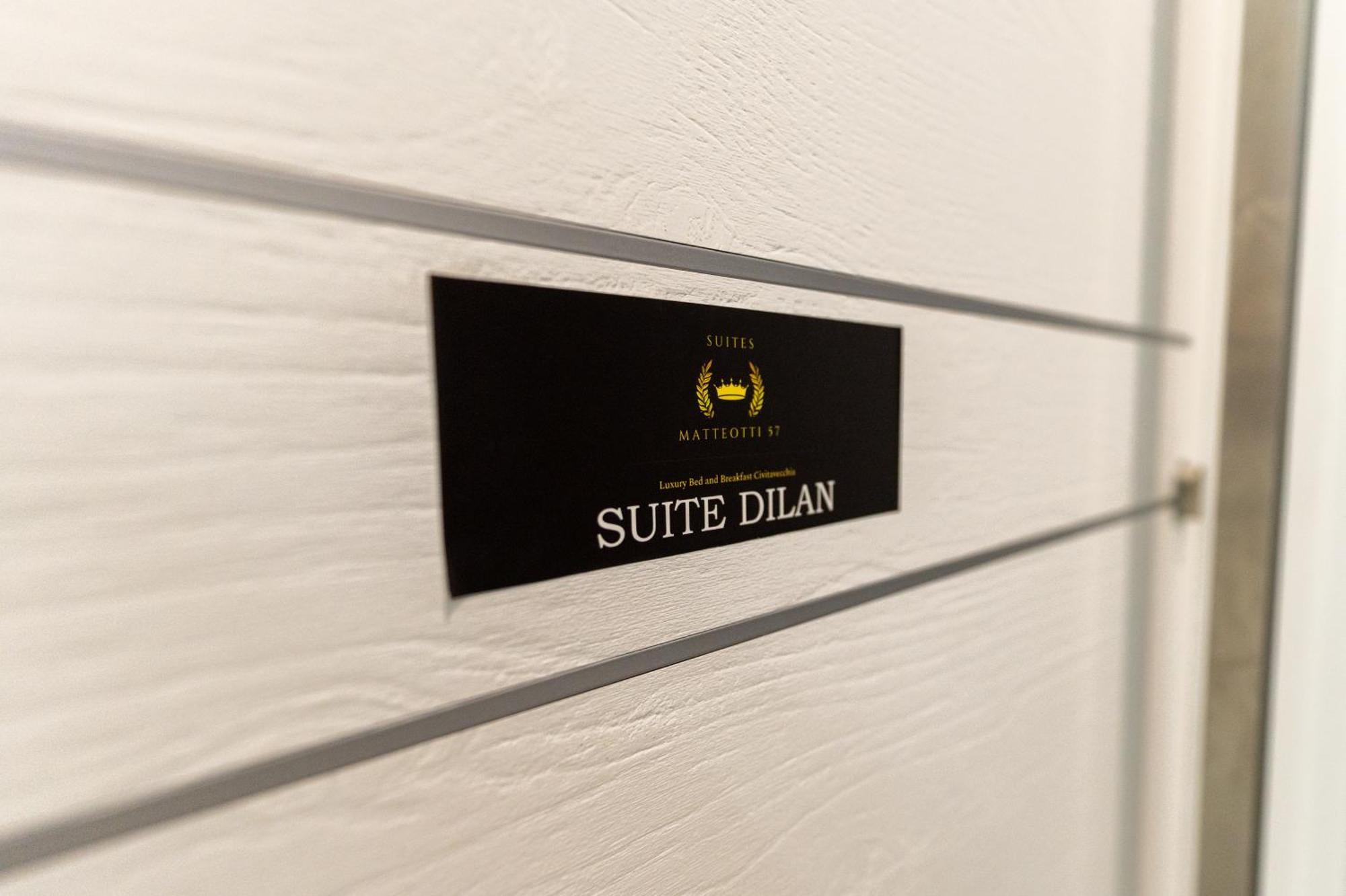 Suites Matteotti 57 Civitavecchia Exterior photo